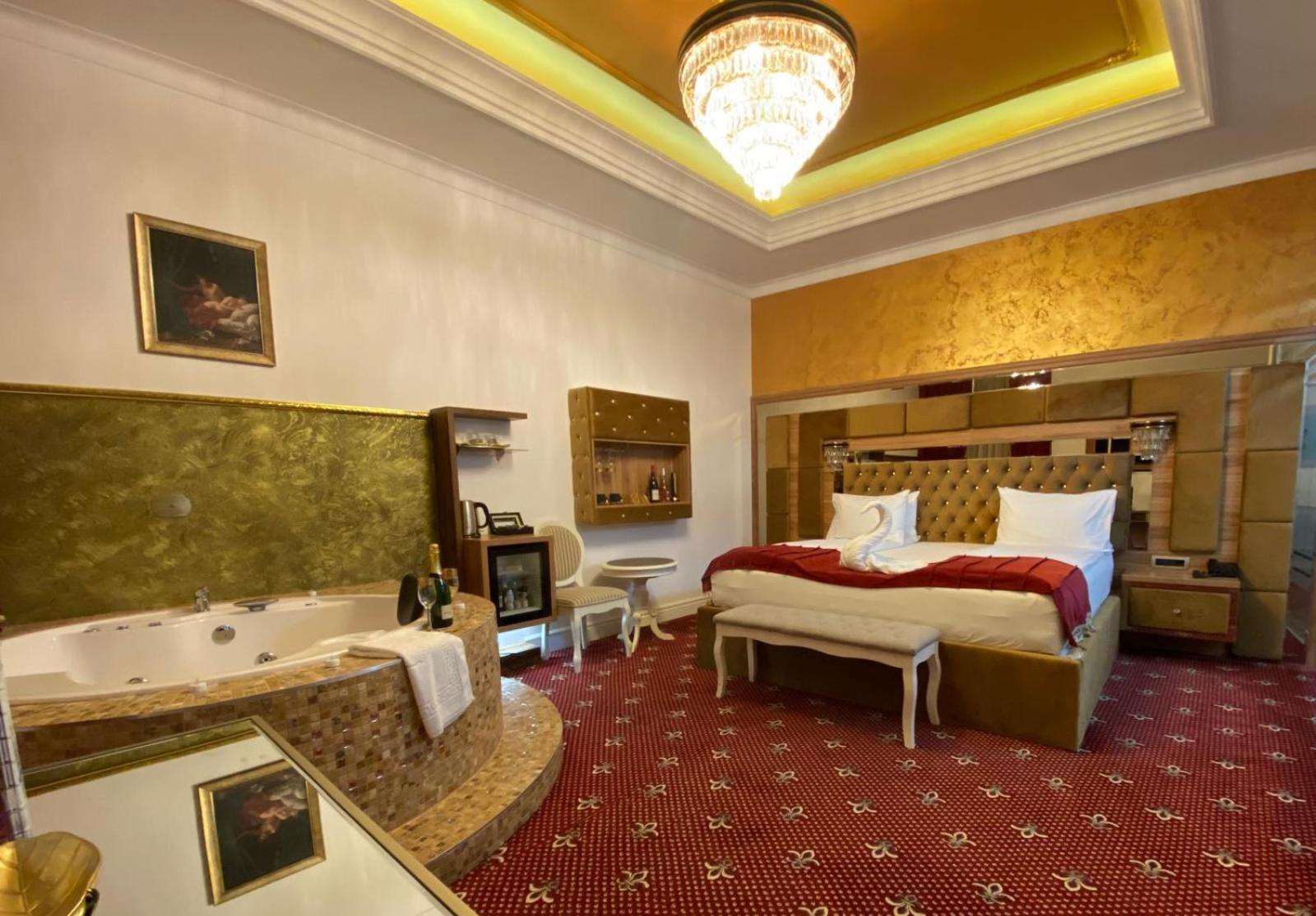 Vila Imperial One Luxury Boutique Hotel Făgăraş Exterior foto